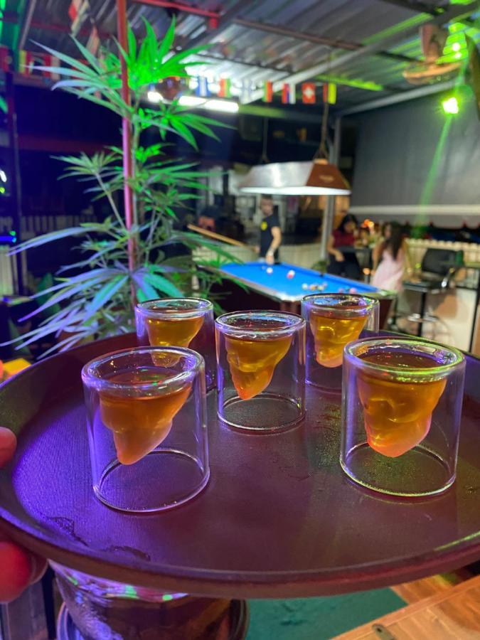 Green Mango Guesthouse Patong Екстериор снимка