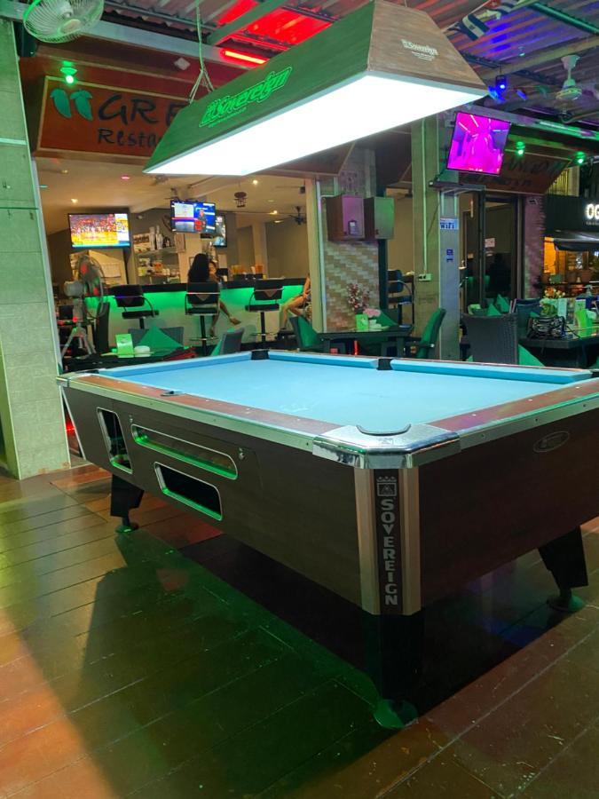 Green Mango Guesthouse Patong Екстериор снимка