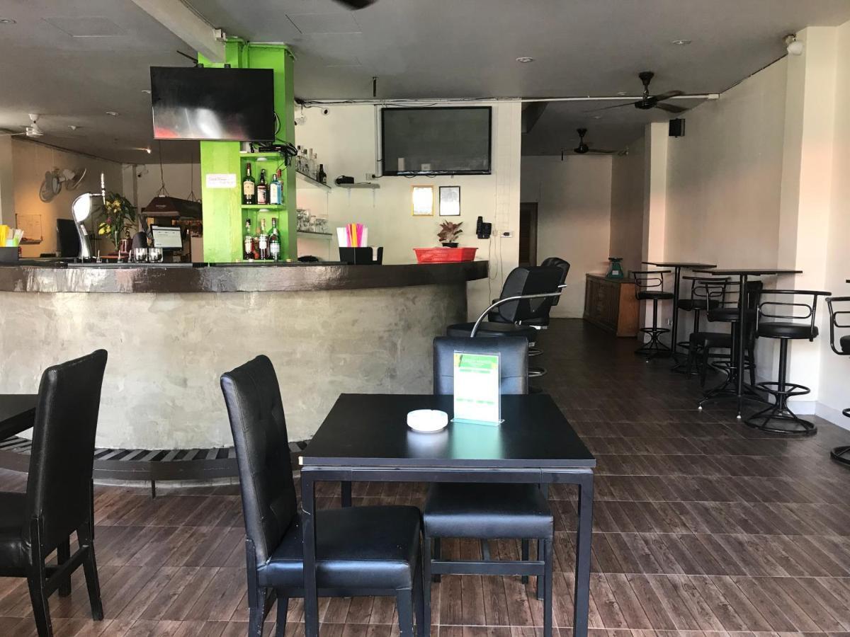 Green Mango Guesthouse Patong Екстериор снимка